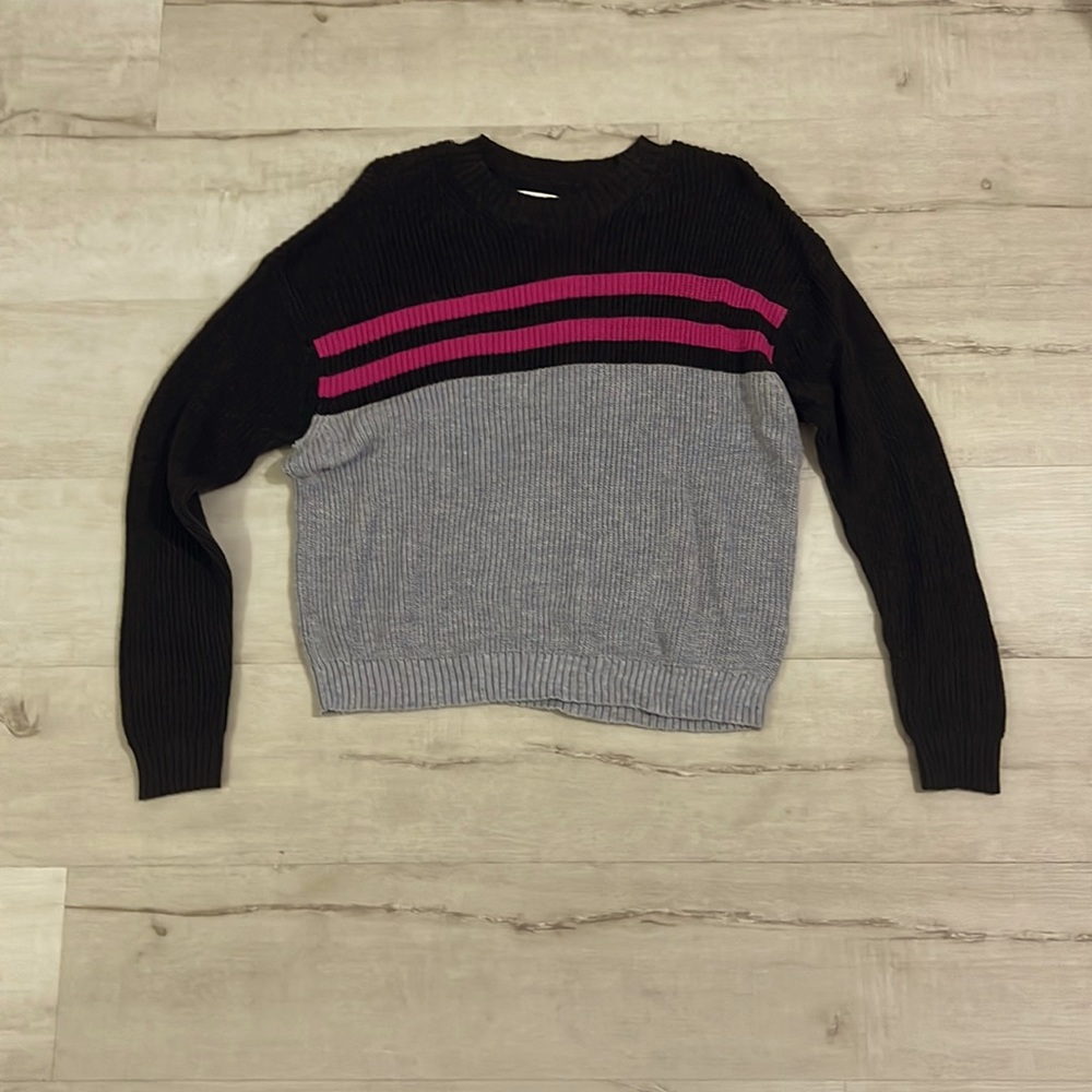 American Eagle sweater.